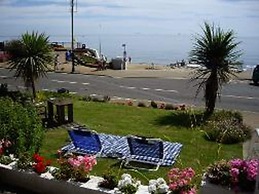 Pink Beach Guest House