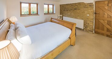 Whitley Coach House