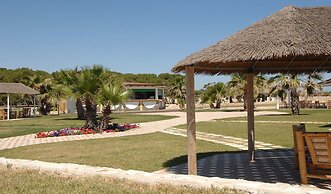 Racar Hotel & Resort