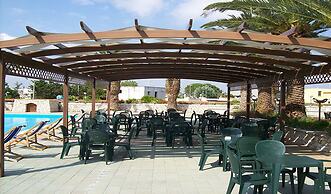 Racar Hotel & Resort