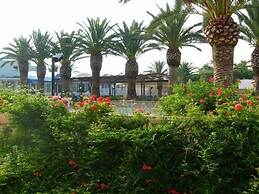 Racar Hotel & Resort