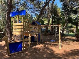 Racar Hotel & Resort