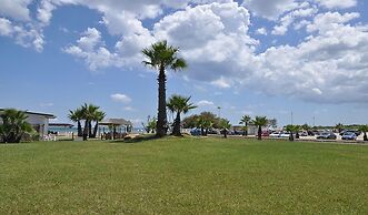 Racar Hotel & Resort