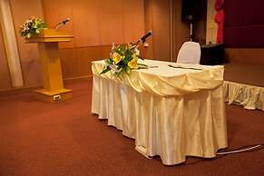 Sing Golden Place Hotel