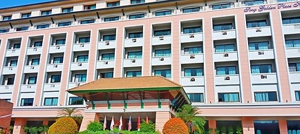 Sing Golden Place Hotel