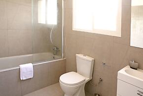 Corina Suites and Apartments