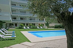 Corina Suites and Apartments