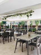 Tasiana Hotel Apartments Complex