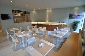 Aromi Piccolo Hotel