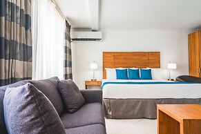 Majestic City Suites & Beach Hotel