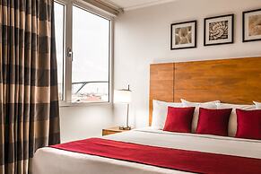 Majestic City Suites & Beach Hotel