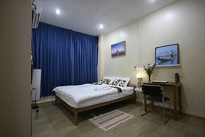 15th Street at Downtown Yangon