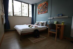 15th Street at Downtown Yangon