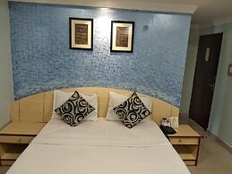Hotel Pushpak