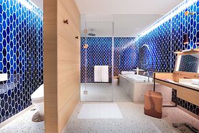 Hotel Indigo Kaohsiung Central Park by IHG