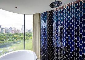 Hotel Indigo Kaohsiung Central Park by IHG