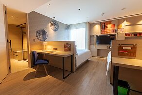 Hotel Indigo Kaohsiung Central Park by IHG