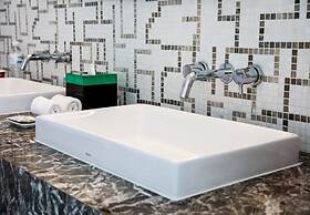 Hotel Indigo Kaohsiung Central Park by IHG