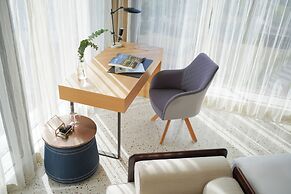 Hotel Indigo Kaohsiung Central Park by IHG