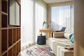 Hotel Indigo Kaohsiung Central Park by IHG