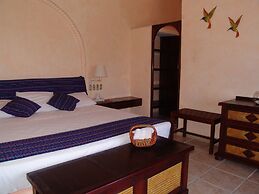 La Escollera Suites Adults Only