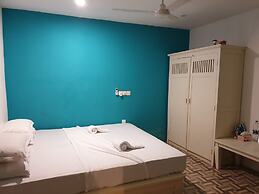 Beach Heaven Maldives - Golden Turtle Guest House