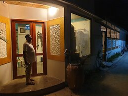 Beach Heaven Maldives - Golden Turtle Guest House