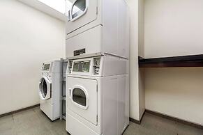MainStay Suites Lincoln University Area