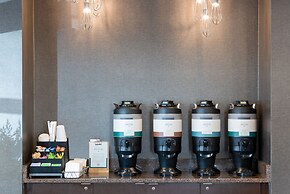 Residence Inn by Marriott Kansas City at The Legends