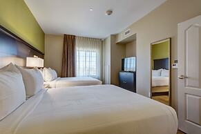 Staybridge Suites St Louis - Westport by IHG