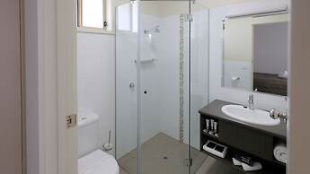 Loddon River Motel