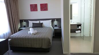 Loddon River Motel