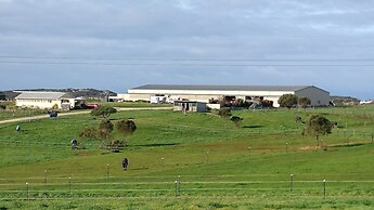 High View Family Cottages