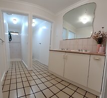 High View Family Cottages