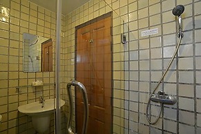 Sri-Pat Guesthouse