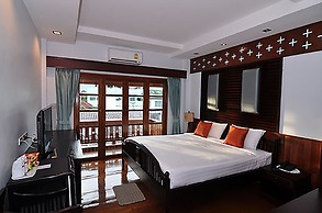 Sri-Pat Guesthouse