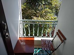 Sri-Pat Guesthouse