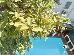 Sri-Pat Guesthouse