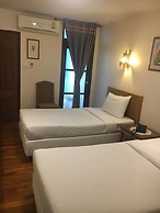Sri-Pat Guesthouse