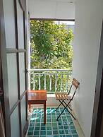 Sri-Pat Guesthouse