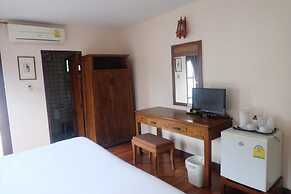 Sri-Pat Guesthouse
