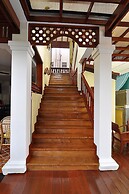 Sri-Pat Guesthouse