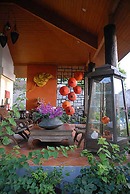 Koh Ngai Thanya Beach Resort