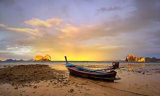 Koh Ngai Thanya Beach Resort