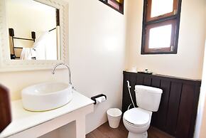 Koh Ngai Thanya Beach Resort