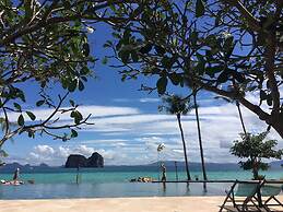 Koh Ngai Thanya Beach Resort