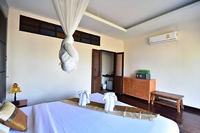 Koh Ngai Thanya Beach Resort