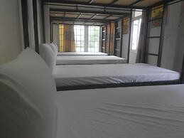 Hue Boutique Homestay