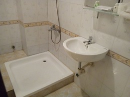 Hue Boutique Homestay