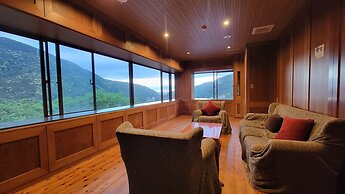 Onsen Hostel K's House Hakone
